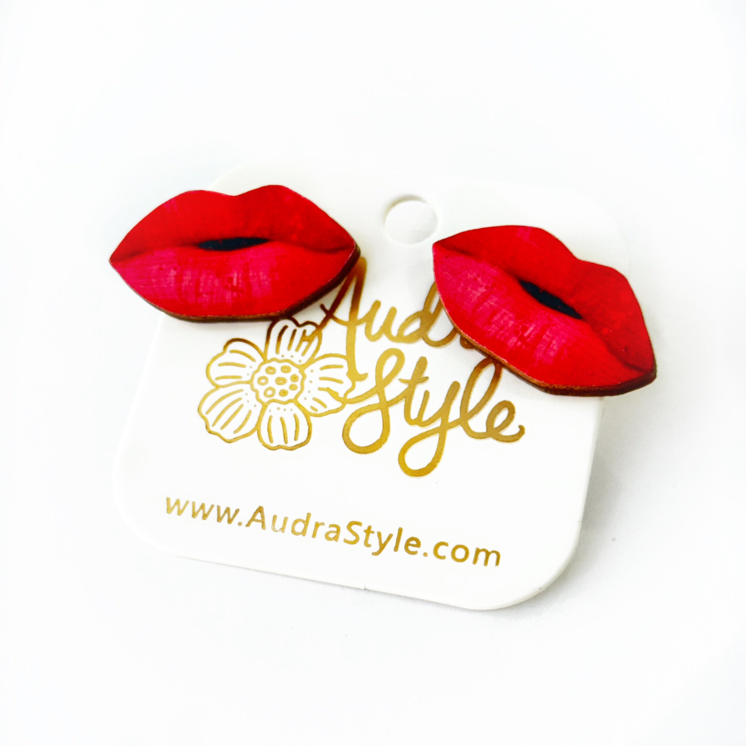 Valentine's Day Heart Stud Earrings - Red Kiss Lips