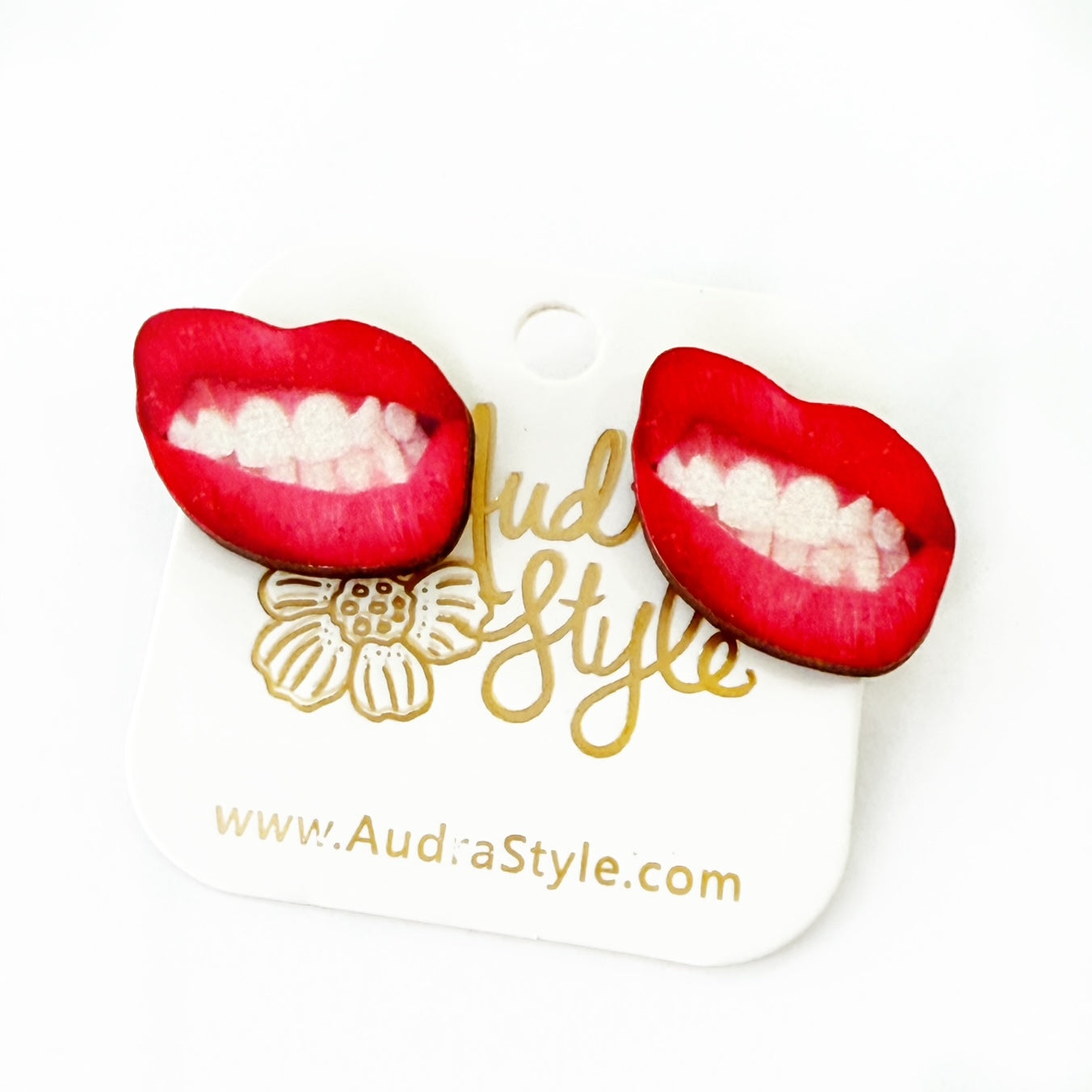 Valentine's Day Heart Stud Earrings - Red Sneer Lips