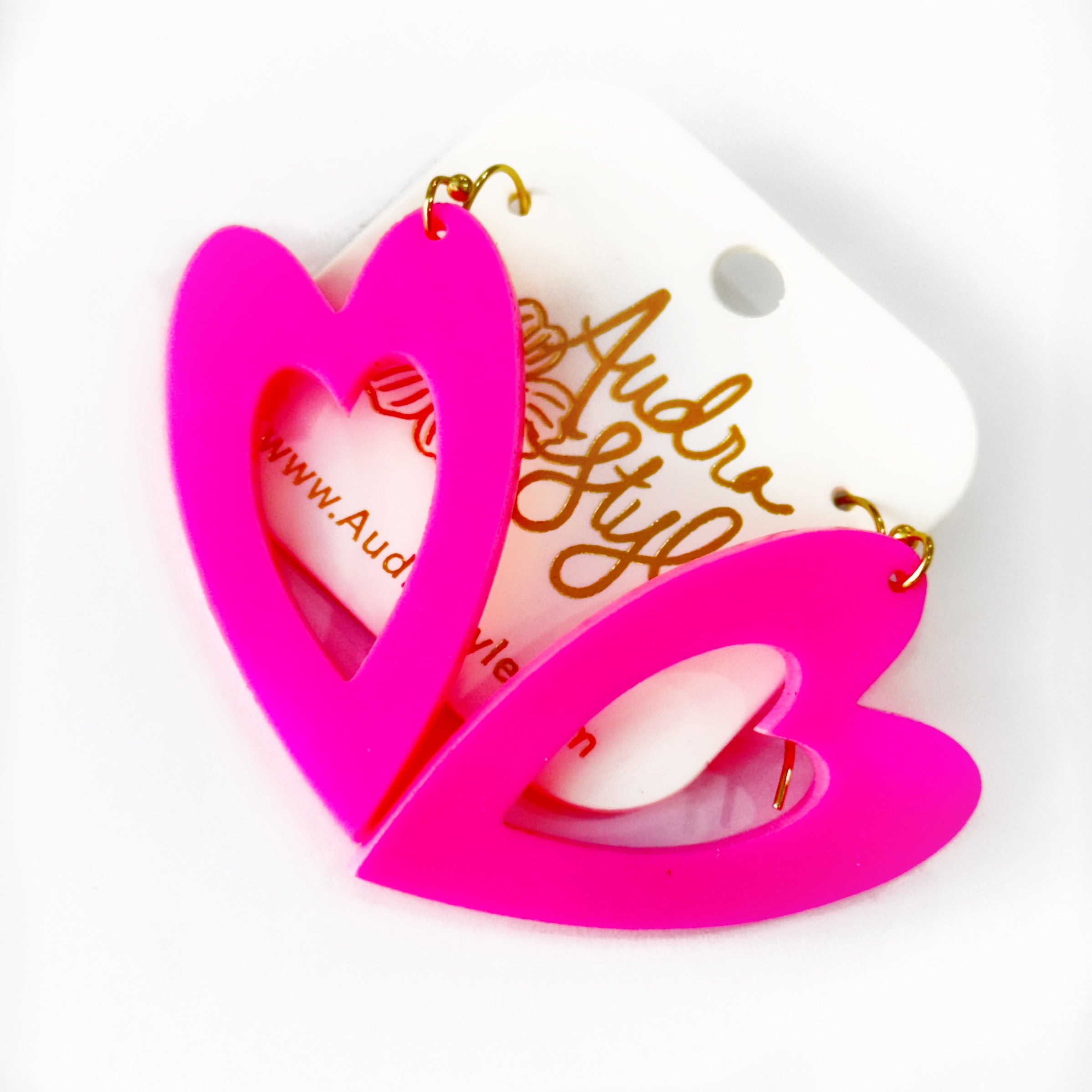 Valentine's Day Heart Dangle - Hot Pink